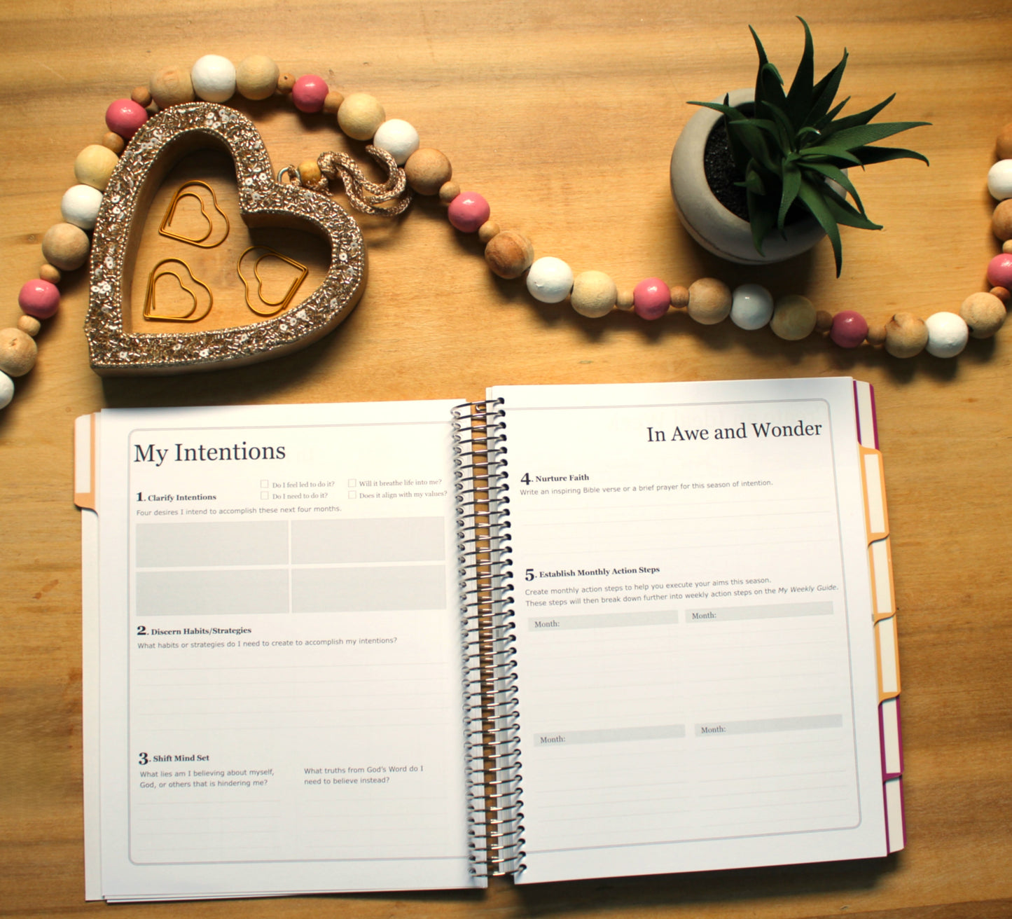 UNDATED In Awe and Wonder Weekly Planner (Bird)
