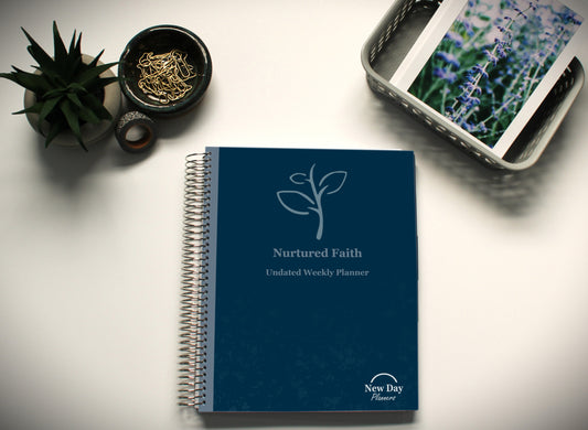 UNDATED  Nurtured Faith Weekly Planner --Deep Blue